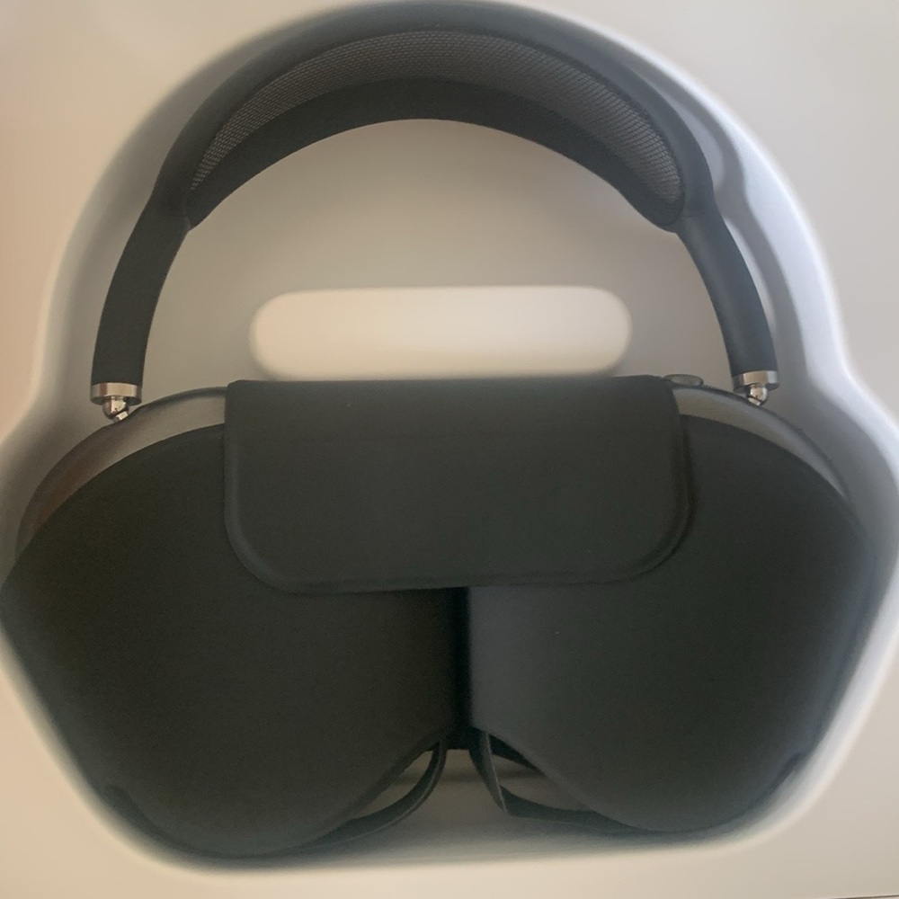 AirPod max - Picture 2 of 6